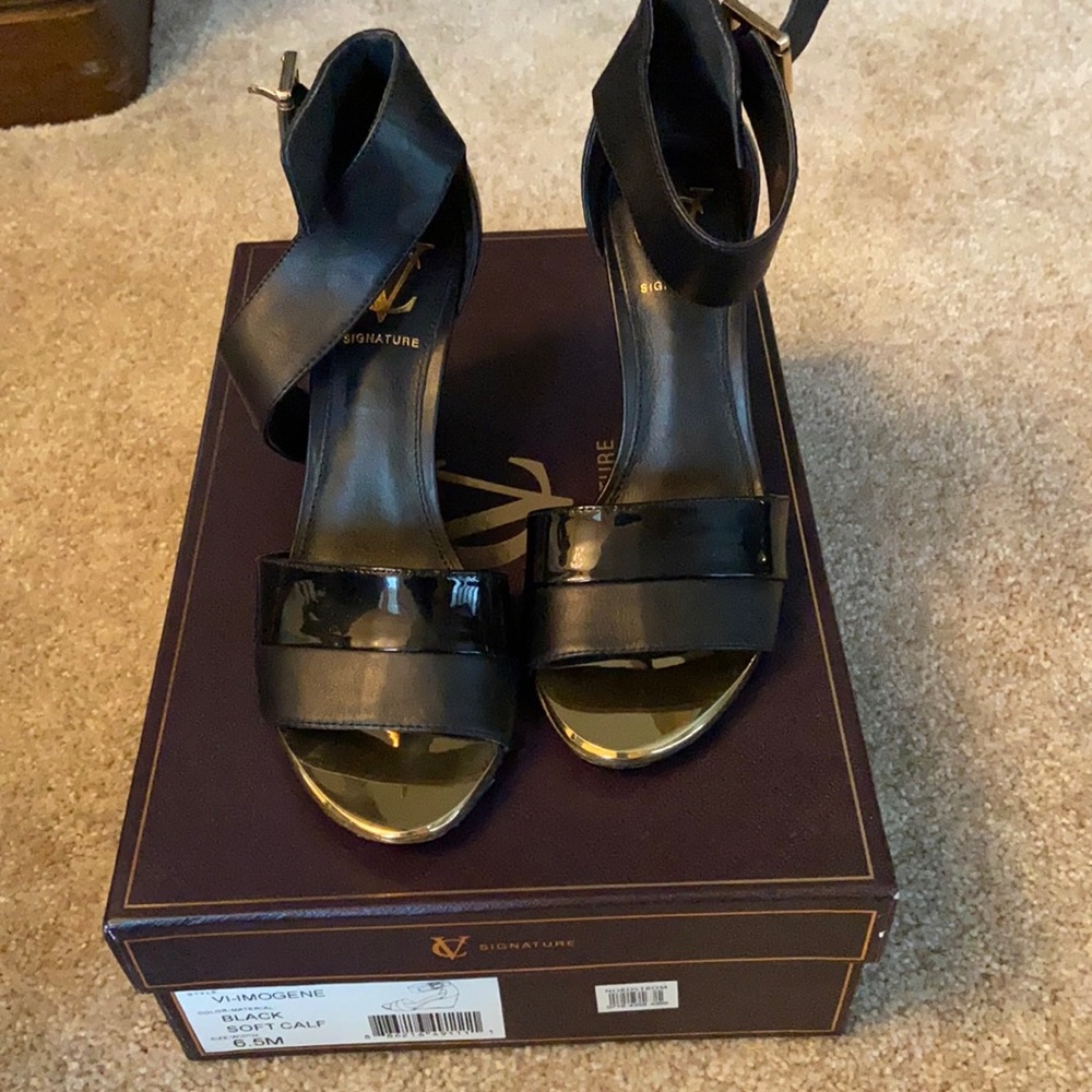 Black ankle strap sandals